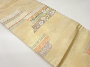 変わり横段に花々・古典柄模様織出し名古屋帯